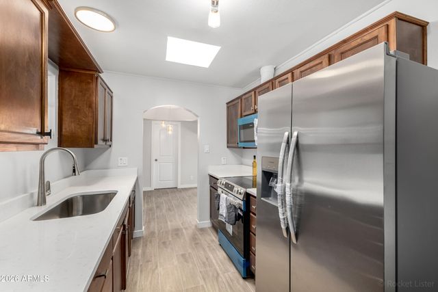 1001 N 30TH Avenue, Phoenix, AZ 85009