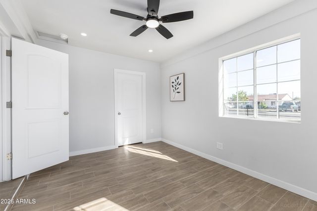 1001 N 30TH Avenue, Phoenix, AZ 85009