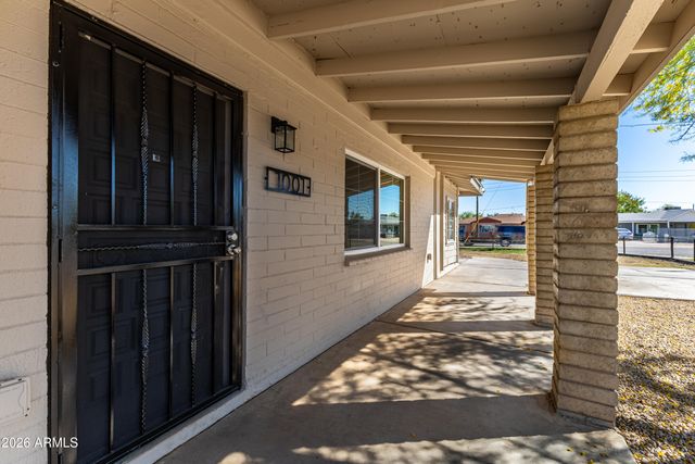 1001 N 30TH Avenue, Phoenix, AZ 85009