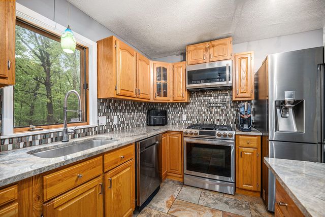 36862 49th Avenue, Paw Paw Twp, MI 49079