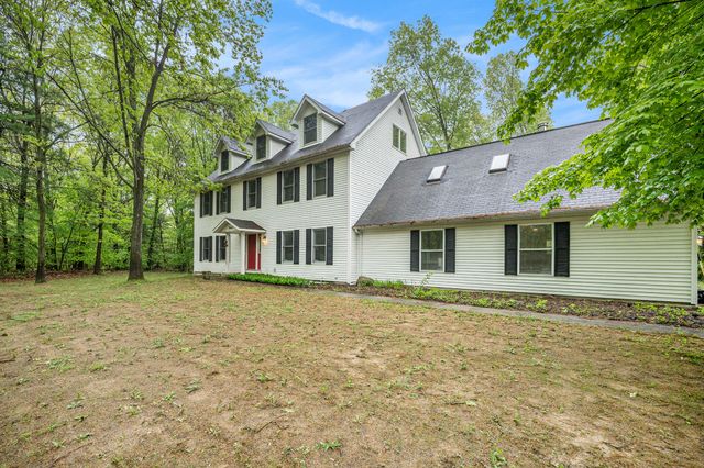 36862 49th Avenue, Paw Paw Twp, MI 49079