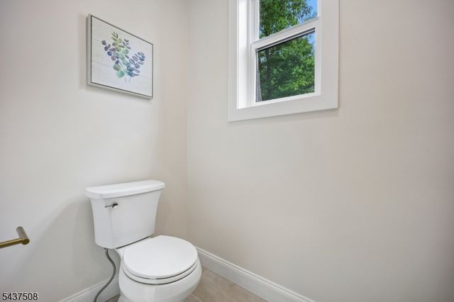 5 Briar Cliff Rd, Livingston Twp., NJ 07039