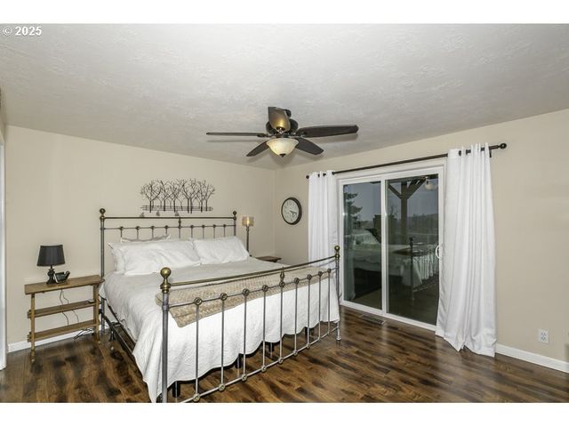 2918 Se MARANATHA Ct, Turner, OR 97392