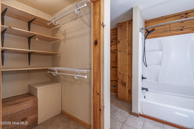 44 Red Wolf Trail, Blairsville, GA 30512