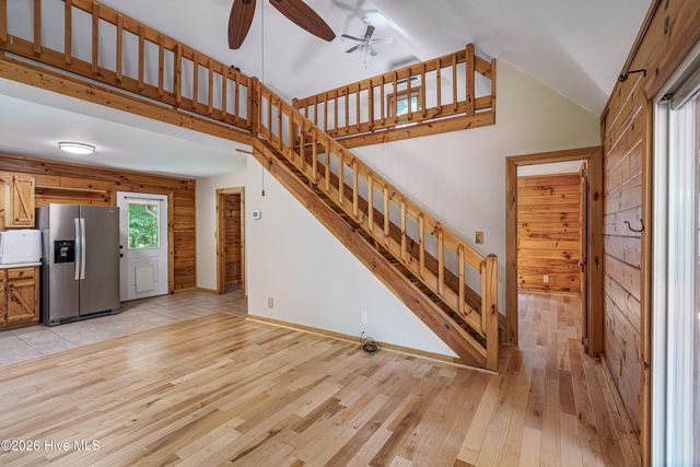 44 Red Wolf Trail, Blairsville, GA 30512