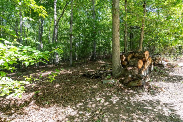 44 Red Wolf Trail, Blairsville, GA 30512