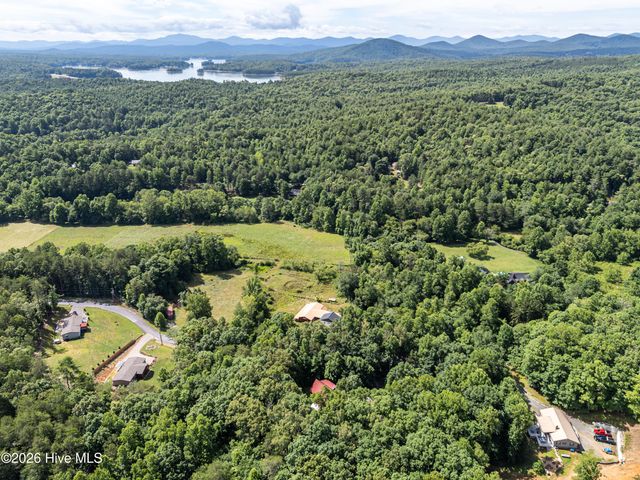 44 Red Wolf Trail, Blairsville, GA 30512
