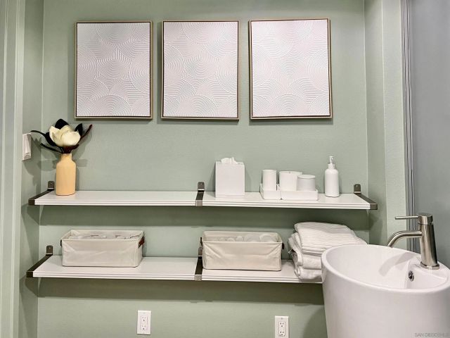 2487 Kettner Blvd, San Diego, CA 92101