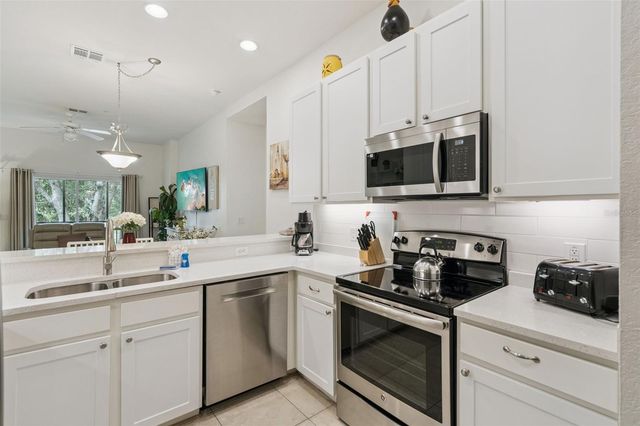 207 LUCAYA LOOP 207, Davenport, FL 33897