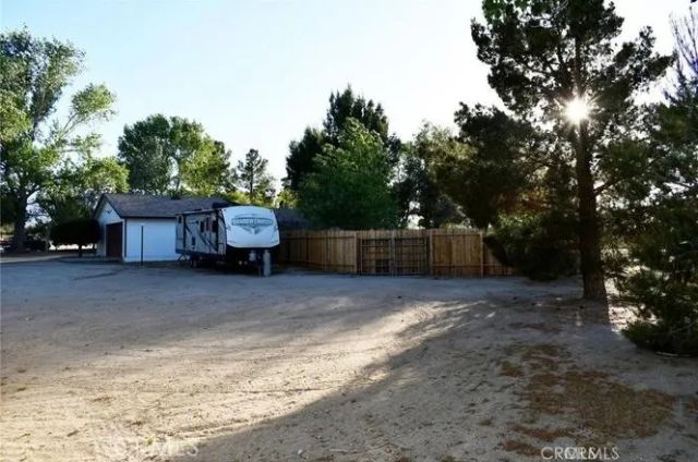 10831 Monte Vista, Phelan, CA 92371