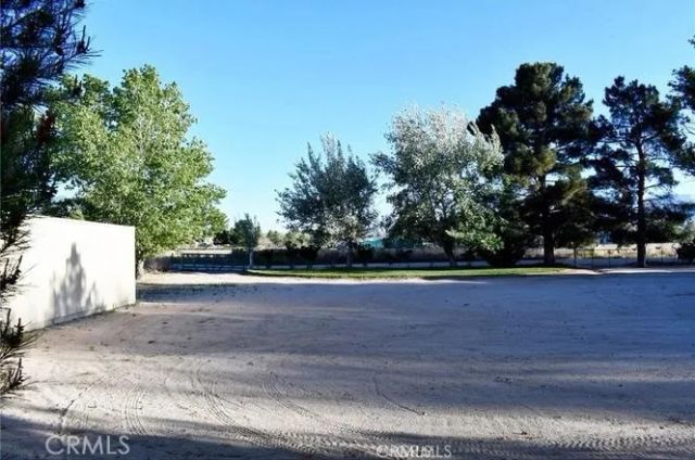 10831 Monte Vista, Phelan, CA 92371