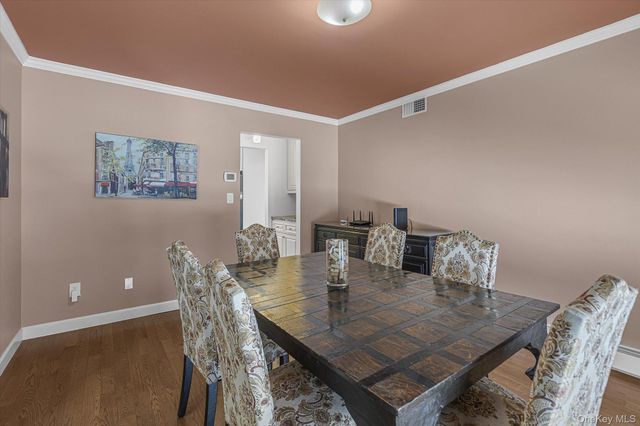 15 Eton Road, Farmingville, NY 11738