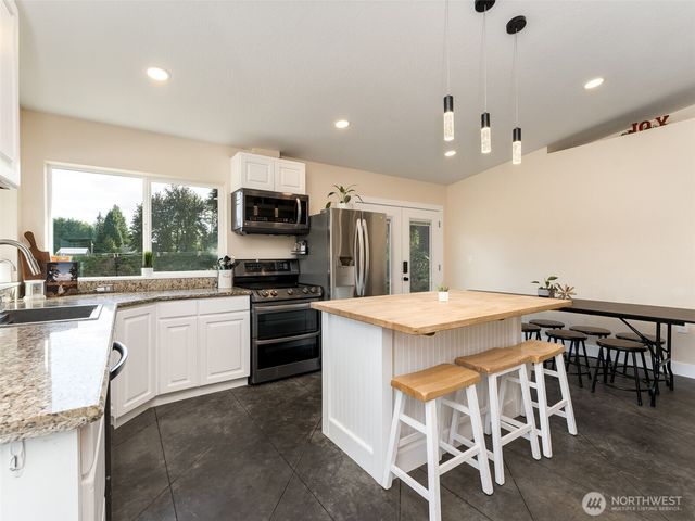 14300 NE 172nd Circle, Brush Prairie, WA 98606