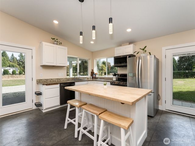 14300 NE 172nd Circle, Brush Prairie, WA 98606