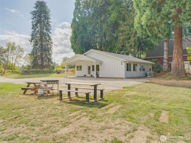 14300 NE 172nd Circle, Brush Prairie, WA 98606