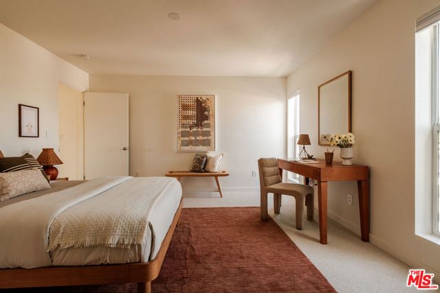 691 Mildred Avenue 2, Los Angeles, CA 90291