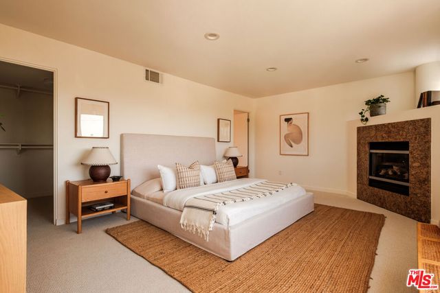 691 Mildred Avenue 2, Los Angeles, CA 90291