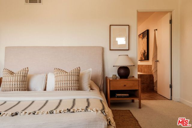 691 Mildred Avenue 2, Los Angeles, CA 90291