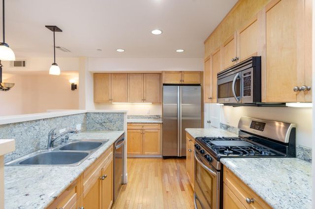 663 Prospect Street, San Carlos, CA 94070