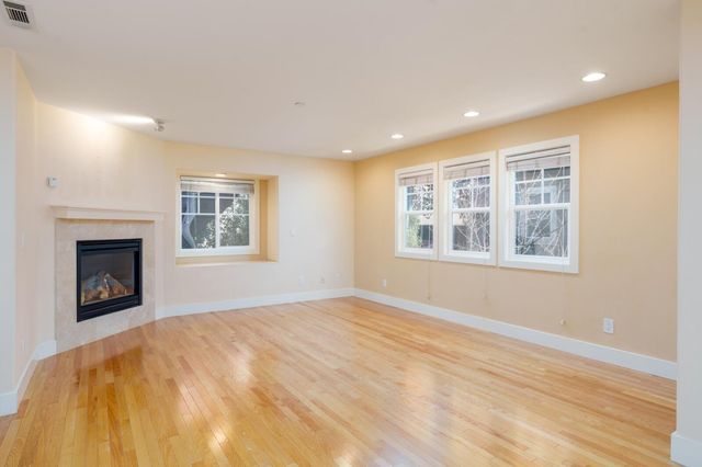 663 Prospect Street, San Carlos, CA 94070