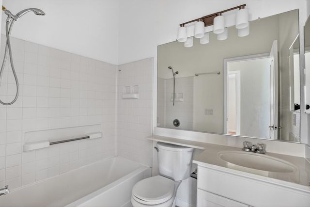 2313 Dinwiddie Way, Elk Grove, CA 95758