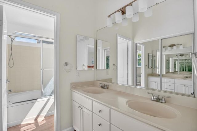 2313 Dinwiddie Way, Elk Grove, CA 95758