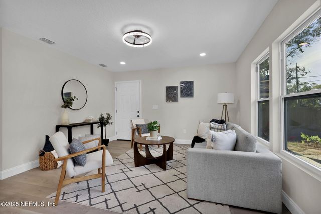 4646 HUNT Street, Jacksonville, FL 32254