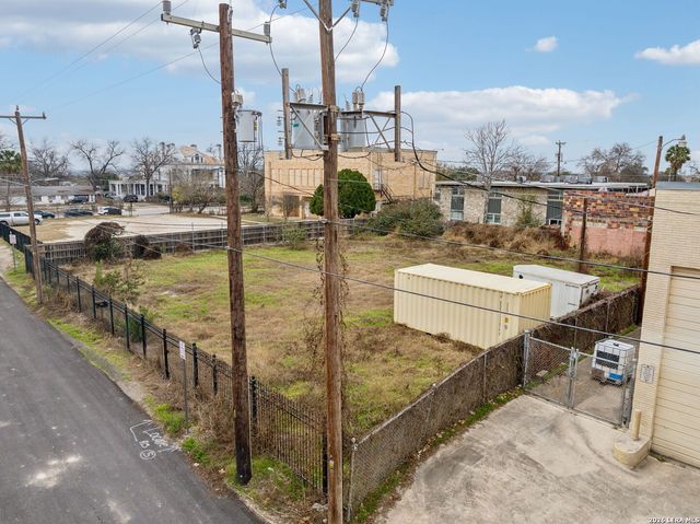 815 quitman, San Antonio, TX 78208