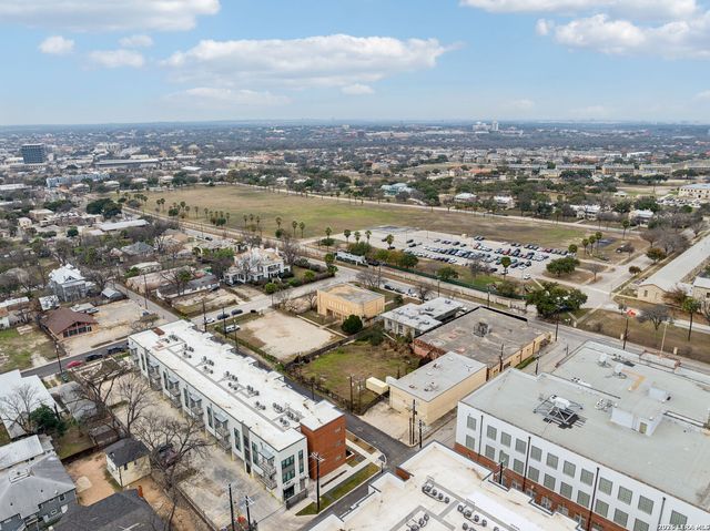 815 quitman, San Antonio, TX 78208