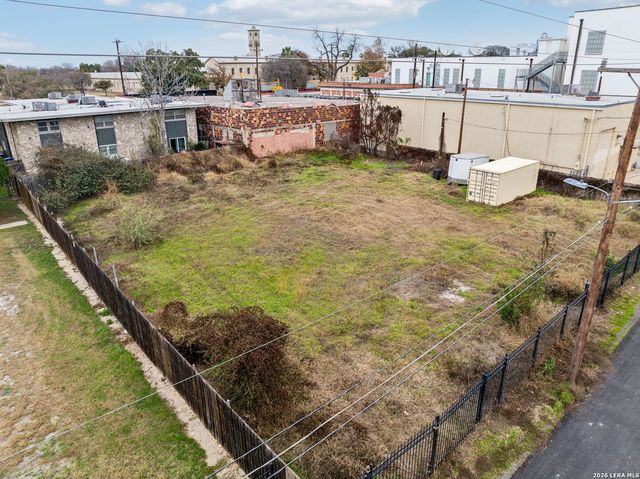 815 quitman, San Antonio, TX 78208