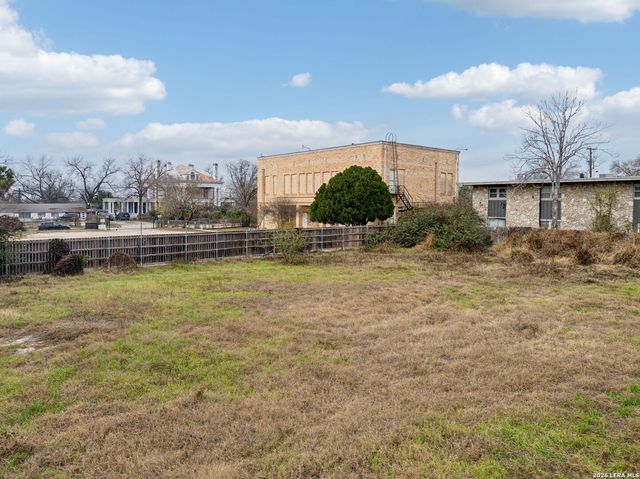 815 quitman, San Antonio, TX 78208
