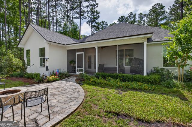 218 Eagle Crest Drive, Waverly, GA 31565