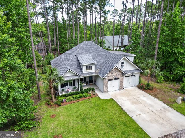218 Eagle Crest Drive, Waverly, GA 31565