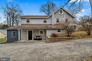 199 SUMMIT RD, Malvern, PA 19355