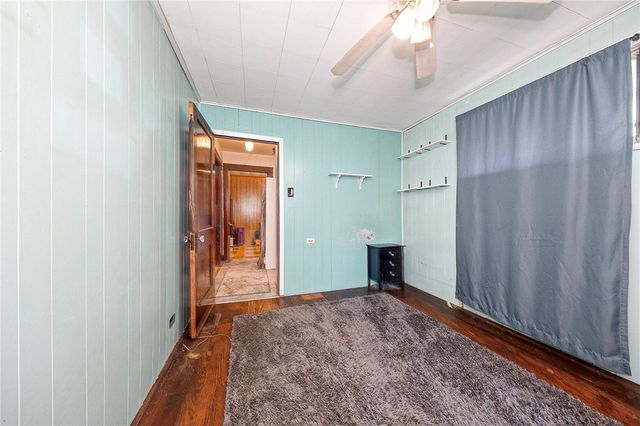 425 California Ave, Monroeville, PA 15146