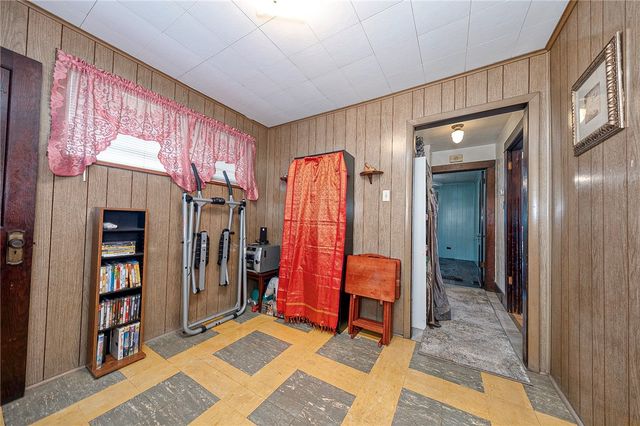 425 California Ave, Monroeville, PA 15146