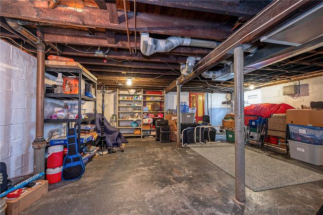 425 California Ave, Monroeville, PA 15146