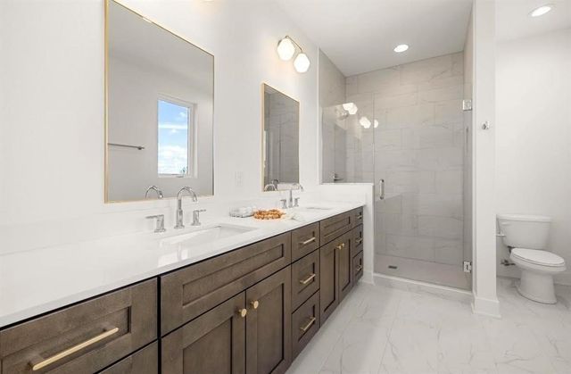 9360 Brooks Place, Norwalk, IA 50211