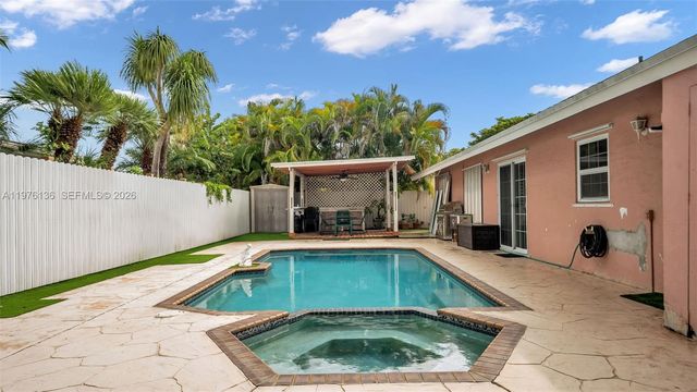 13971 SW 109th St, Miami, FL 33186