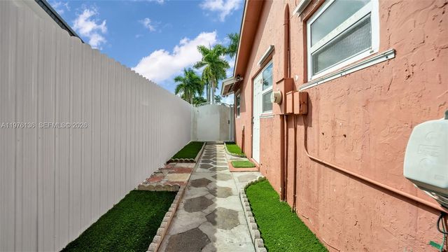 13971 SW 109th St, Miami, FL 33186