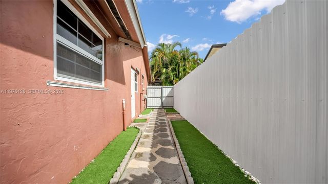 13971 SW 109th St, Miami, FL 33186