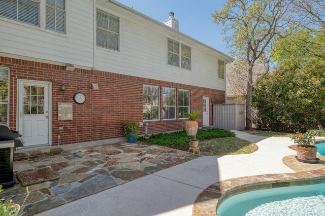 8221 Fern Bluff Ave, Round Rock, TX 78681