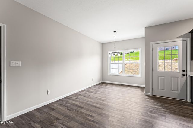 2102 Kings View Loop, Seymour, TN 37865