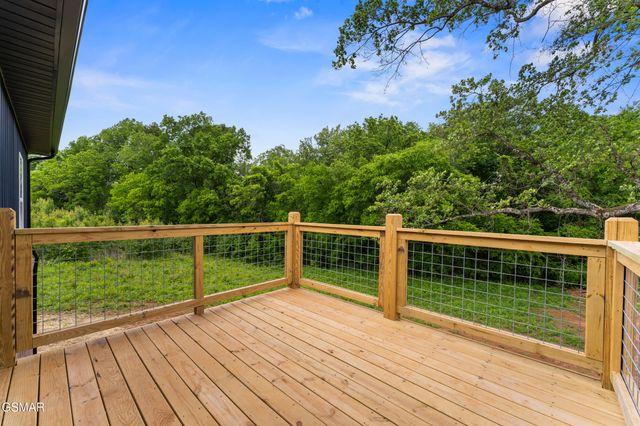 2102 Kings View Loop, Seymour, TN 37865