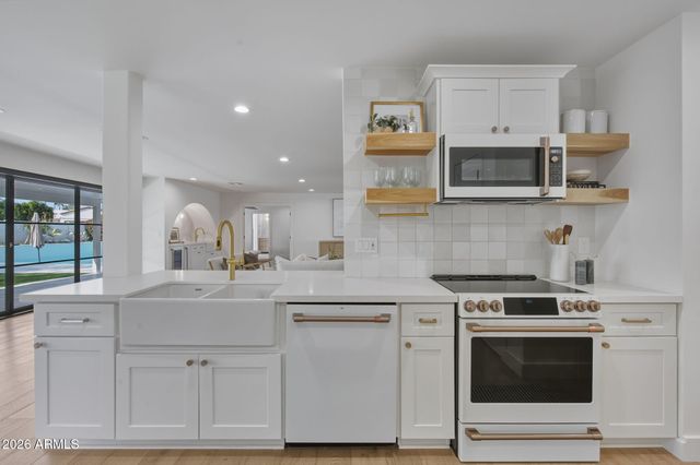 8538 E SAN LORENZO Drive, Scottsdale, AZ 85258