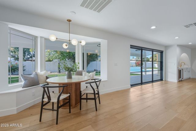 8538 E SAN LORENZO Drive, Scottsdale, AZ 85258