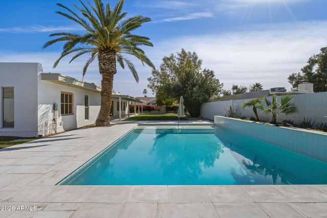 8538 E SAN LORENZO Drive, Scottsdale, AZ 85258