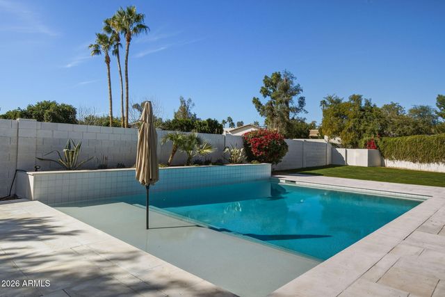 8538 E SAN LORENZO Drive, Scottsdale, AZ 85258