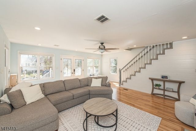 15 Orange Trl, Denville Twp., NJ 07834