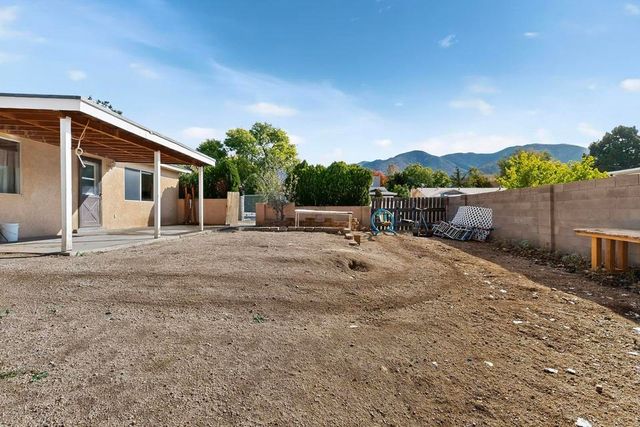 12420 Morocco Road NE, Albuquerque, NM 87111